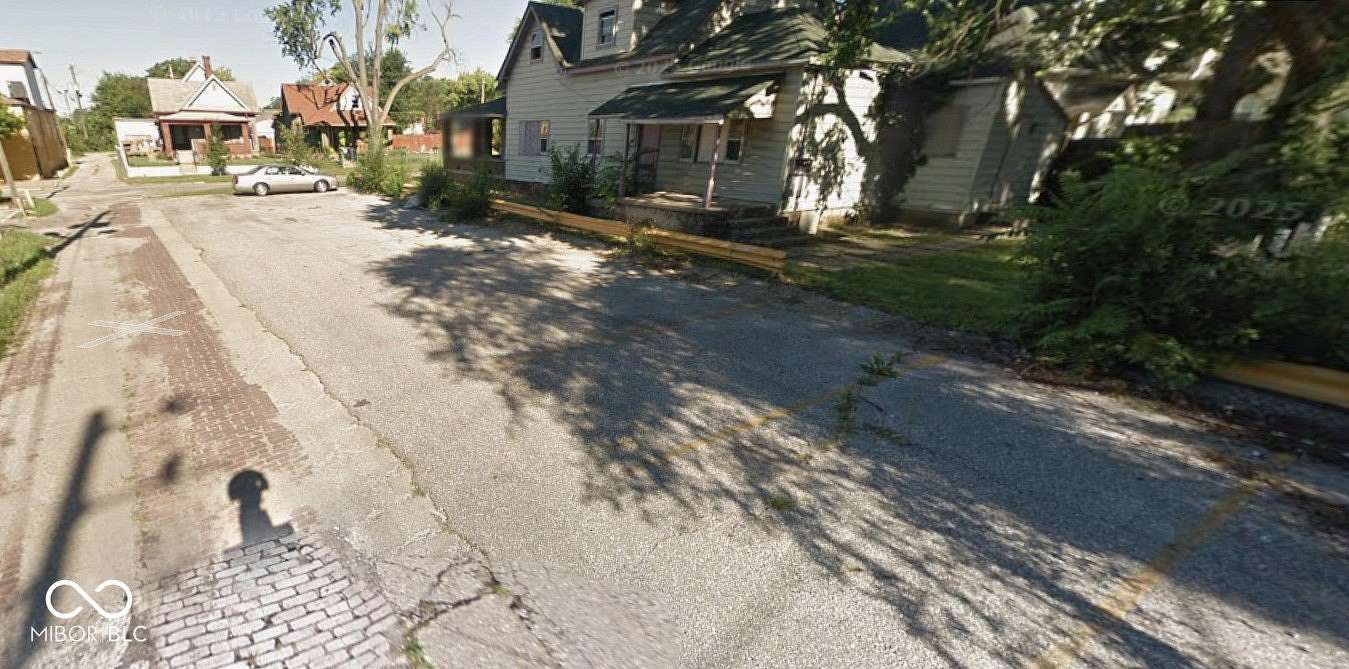 0.09 Acres of Residential Land for Sale in Indianapolis, Indiana
