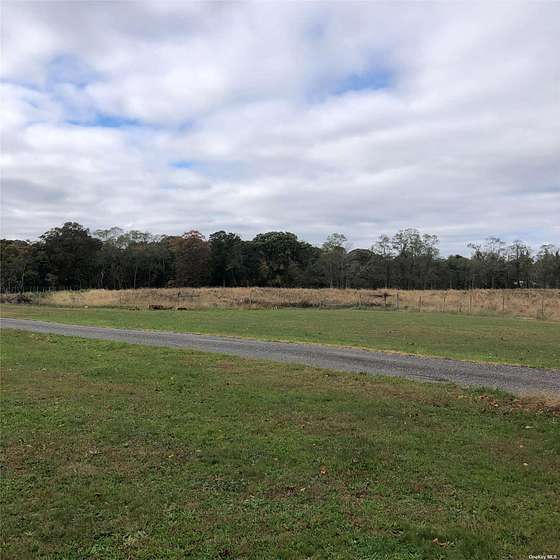 13.3 Acres of Improved Land for Sale in Center Moriches, New York