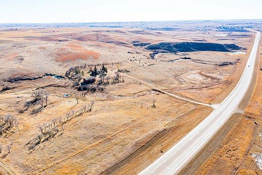 391 Acres of Agricultural Land for Auction in Killdeer, North Dakota