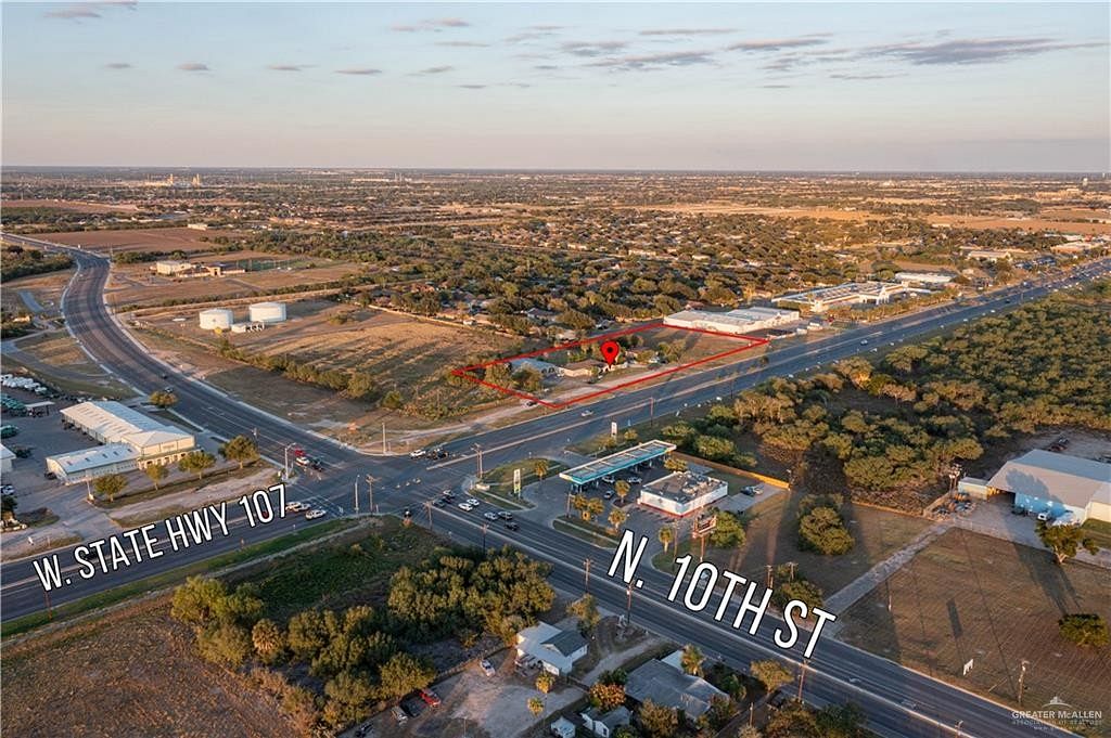 2.8 Acres of Improved Commercial Land for Sale in Edinburg, Texas