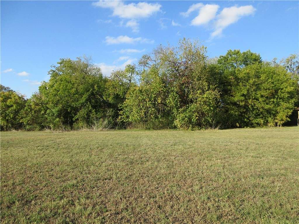 0.2 Acres of Residential Land for Sale in Marlin, Texas