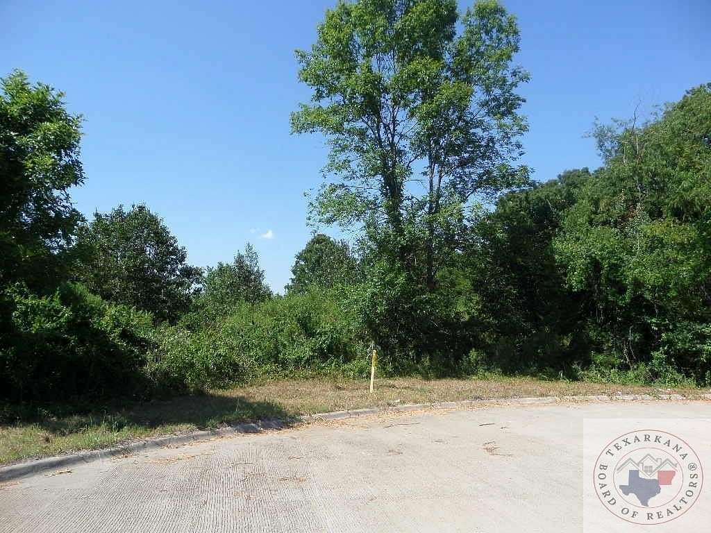 1.46 Acres of Residential Land for Sale in Texarkana, Texas