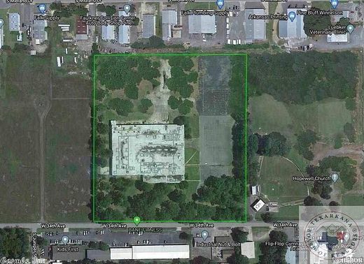 11.5 Acres of Commercial Land for Sale in Pine Bluff, Arkansas