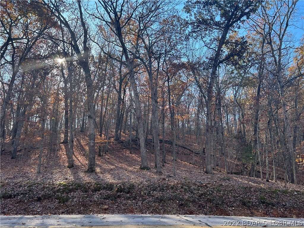 0.35 Acres of Land for Sale in Village of Four Seasons, Missouri