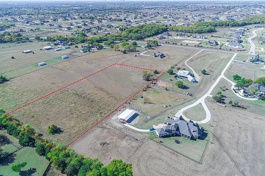 5 Acres of Land for Sale in Lucas, Texas