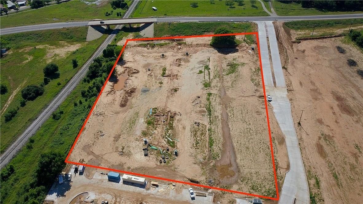 5.3 Acres of Commercial Land for Sale in Granbury, Texas