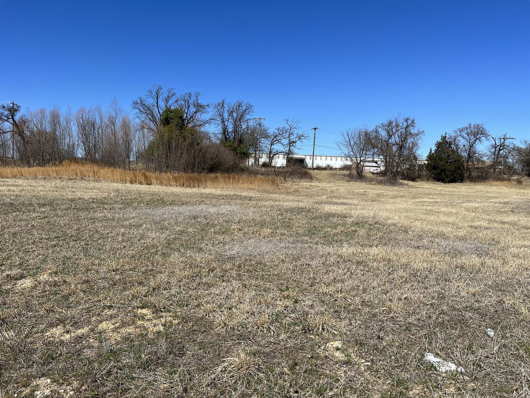 1.4 Acres of Mixed-Use Land for Sale in Weatherford, Texas