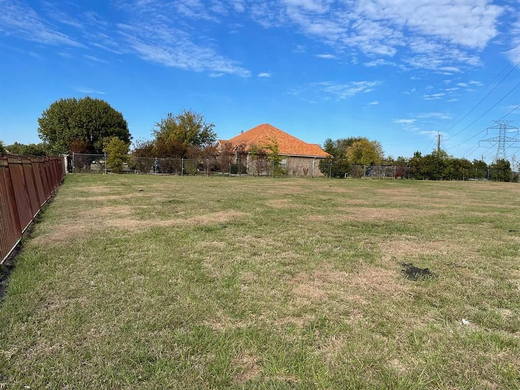 0.8 Acres of Land for Sale in Rockwall, Texas