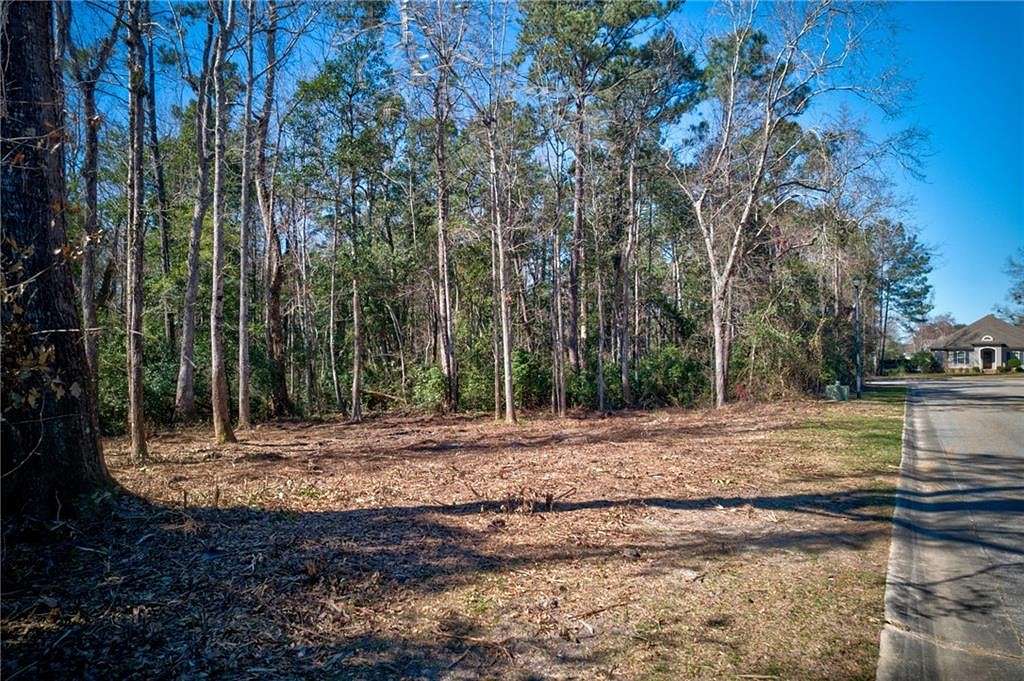 0.96 Acres of Residential Land for Sale in Fairhope, Alabama