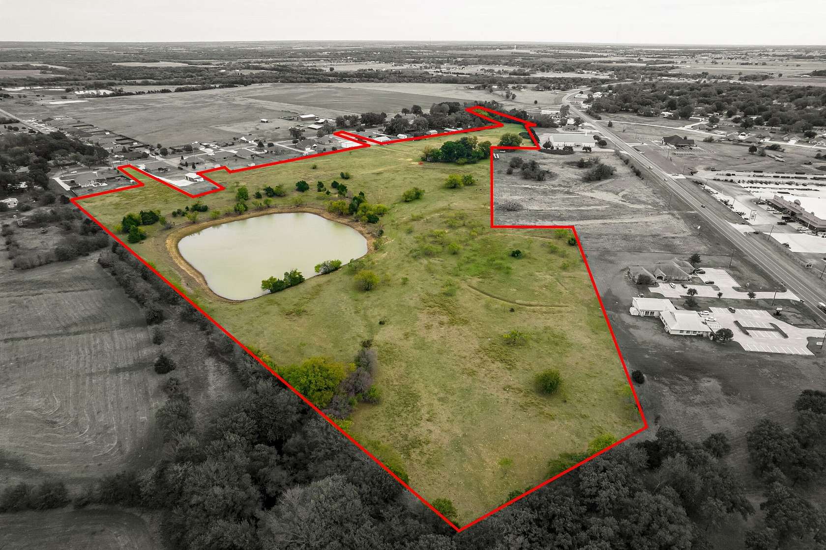 33.5 Acres of Land for Sale in Whitesboro, Texas