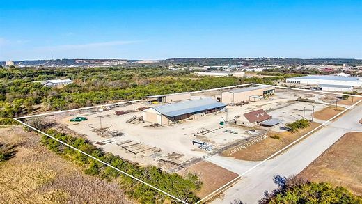 11.9 Acres of Improved Commercial Land for Sale in Mineral Wells, Texas