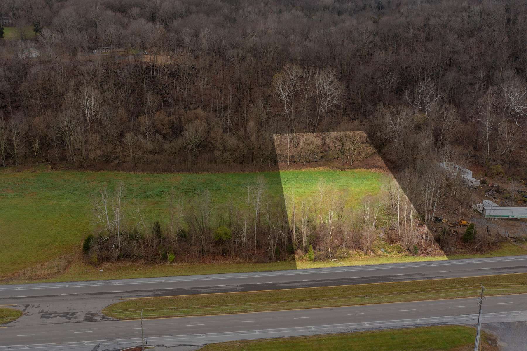 0.93 Acres of Commercial Land for Sale in Kingsport, Tennessee