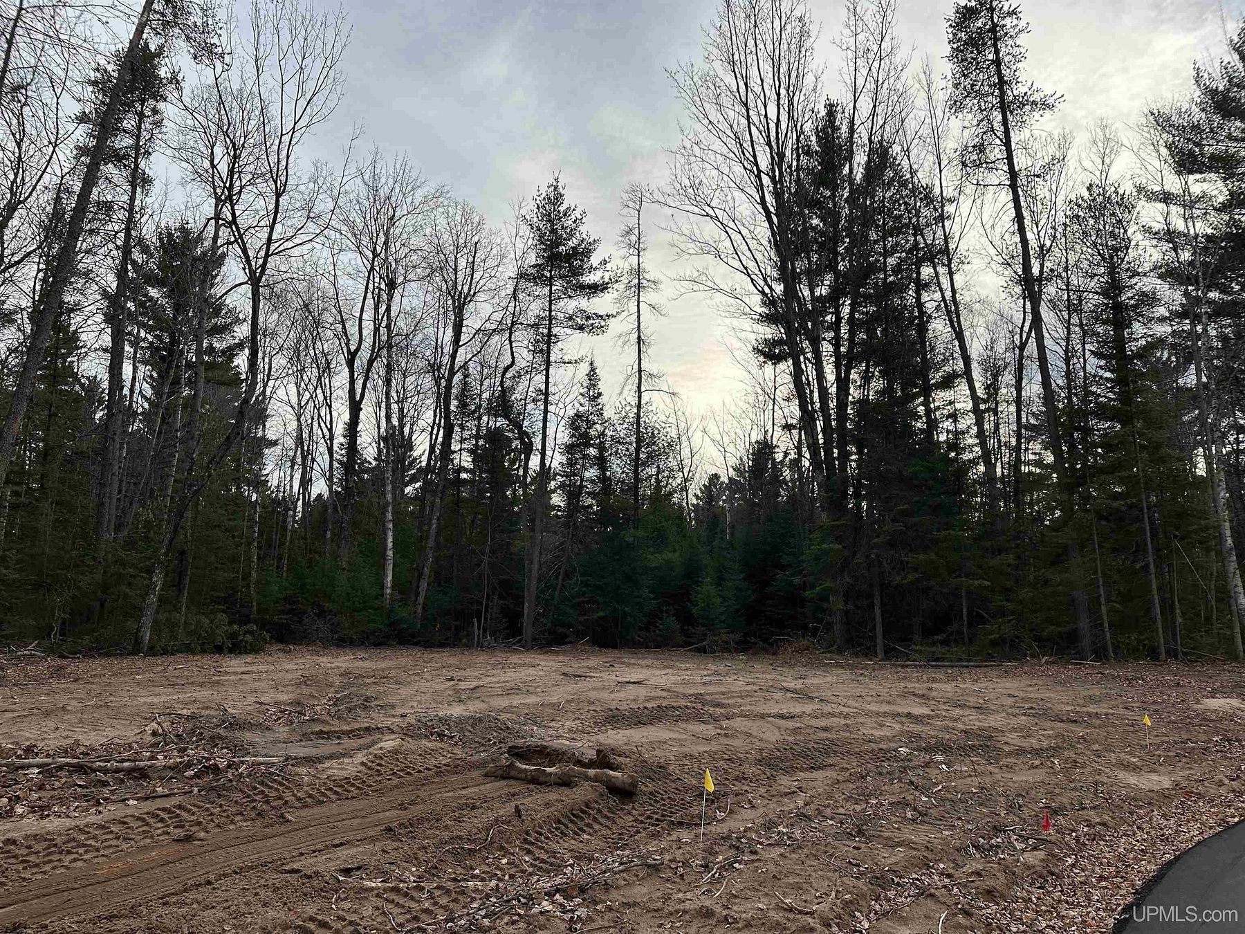 0.94 Acres of Residential Land for Sale in Marquette, Michigan