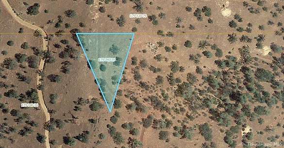 1.38 Acres of Residential Land for Sale in Caliente, California