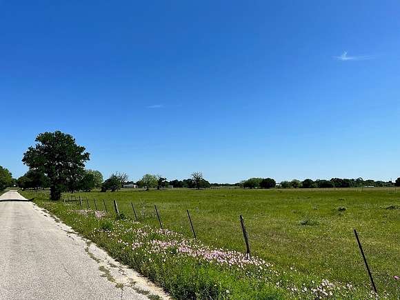 2.511 Acres of Residential Land for Sale in Burton, Texas