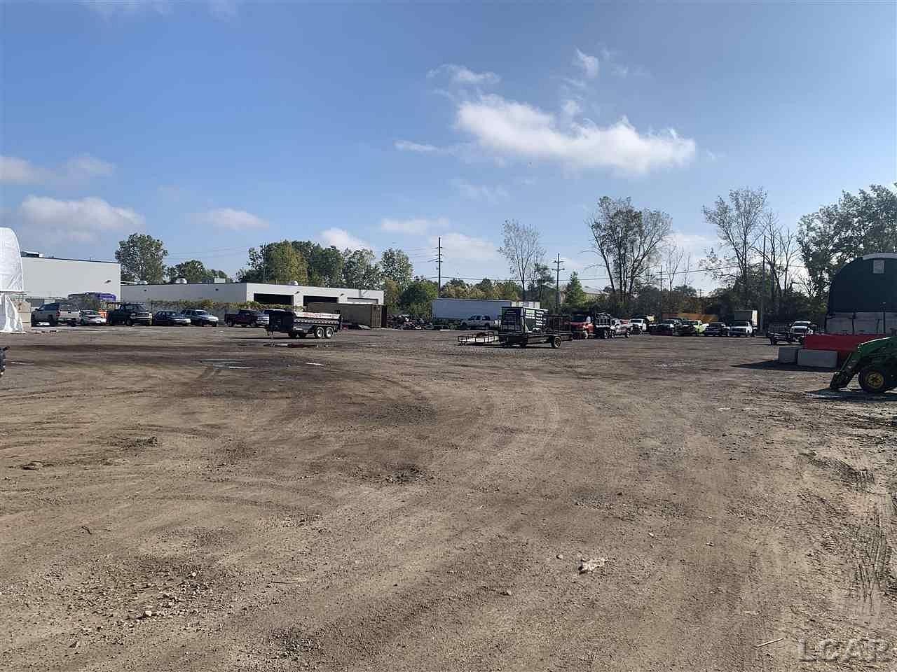 3.34 Acres of Improved Commercial Land for Sale in Monroe, Michigan