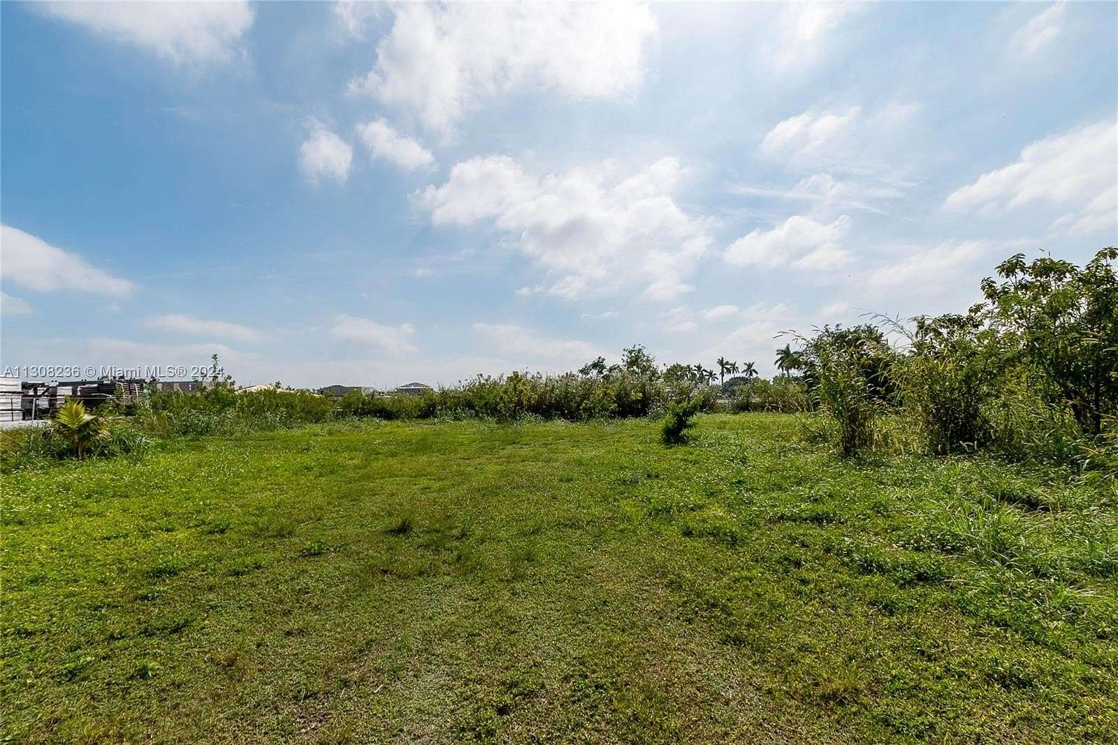 2.5 Acres of Residential Land for Sale in Homestead, Florida
