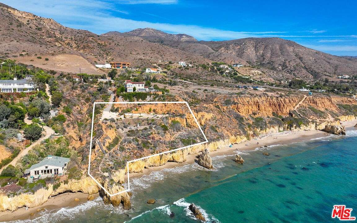 2.2 Acres of Residential Land for Sale in Malibu, California