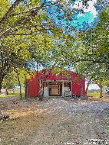 406 Acres of Agricultural Land with Home for Sale in Atascosa, Texas