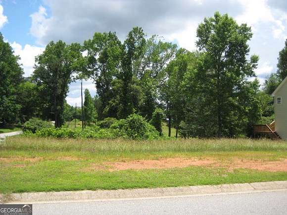 0.35 Acres of Residential Land for Sale in Bowdon, Georgia