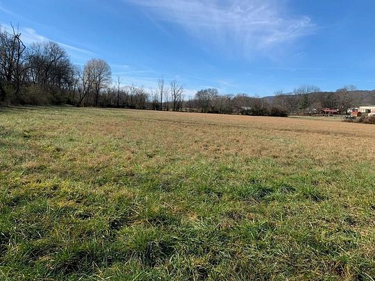 25 Acres of Land for Sale in Evensville, Tennessee