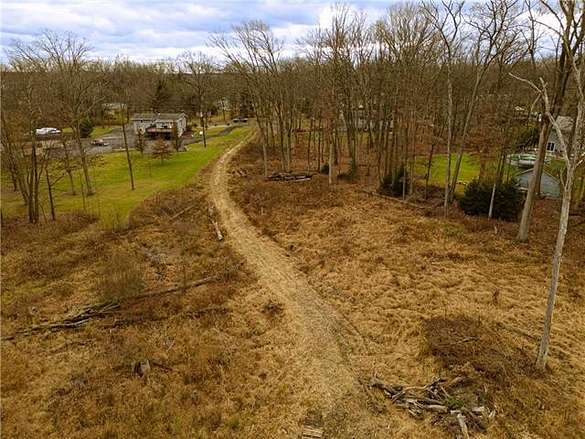 4.4 Acres of Residential Land for Sale in Bushkill Township, Pennsylvania