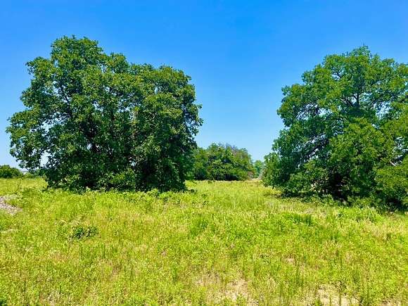 2 Acres of Residential Land for Sale in Poolville, Texas