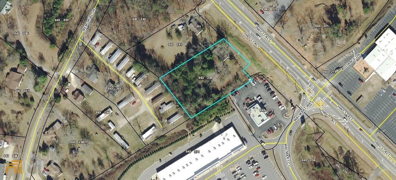 0.91 Acres of Commercial Land for Sale in Toccoa, Georgia