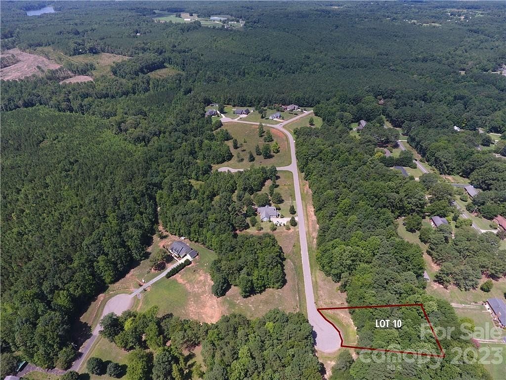 0.49 Acres of Residential Land for Sale in Wadesboro, North Carolina