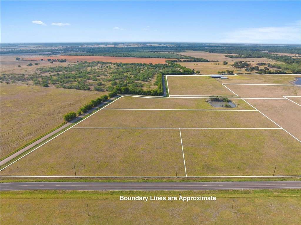 4.9 Acres of Land for Sale in Marlin, Texas