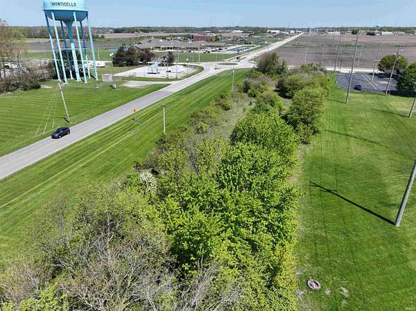 1.88 Acres of Commercial Land for Sale in Monticello, Indiana