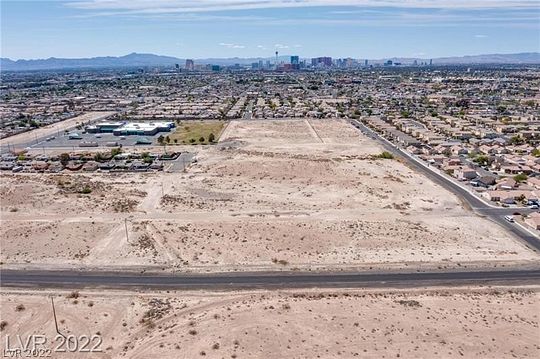 Las Vegas, NV Desert Land for Sale - 13 Properties - LandSearch