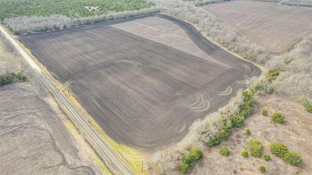 17.5 Acres of Land for Sale in Commerce, Texas