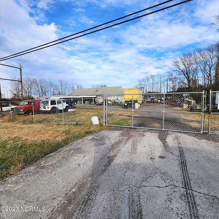 4.78 Acres of Improved Mixed-Use Land for Sale in Coinjock, North Carolina