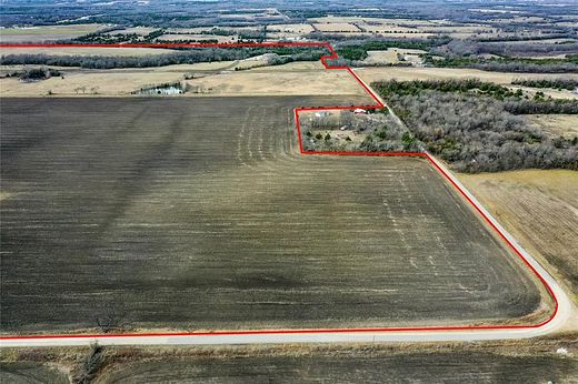 303 Acres of Recreational Land for Sale in Dodd City, Texas