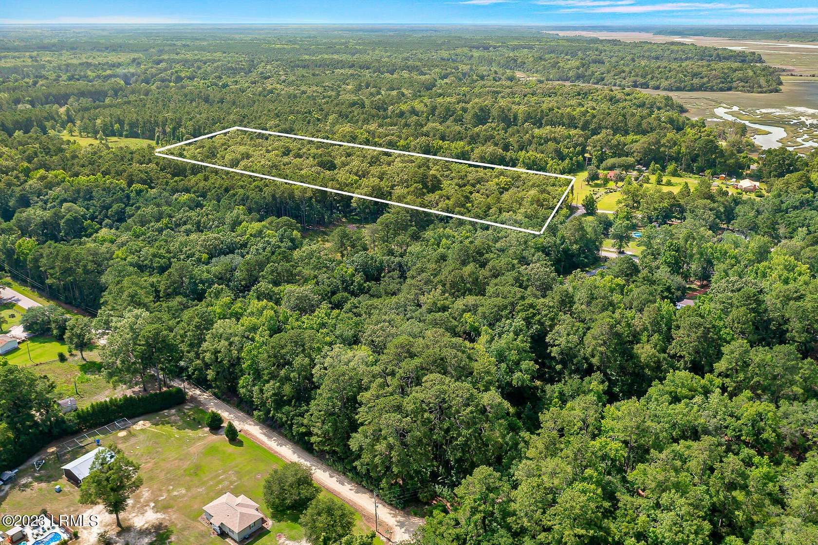 6 Acres of Residential Land for Sale in Ridgeland, South Carolina