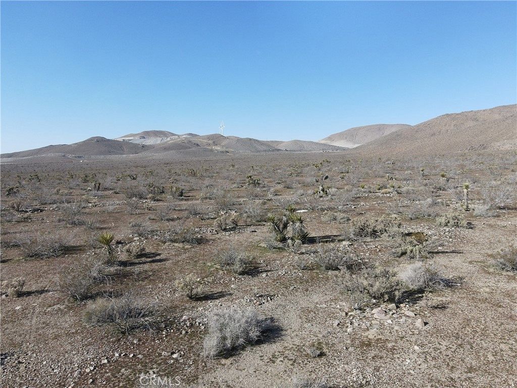 4.4 Acres of Land for Sale in Apple Valley, California