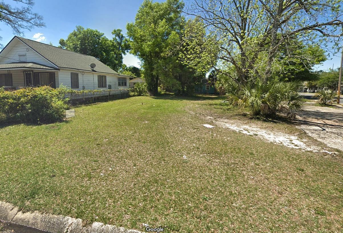 0.1 Acres of Residential Land for Sale in Pensacola, Florida