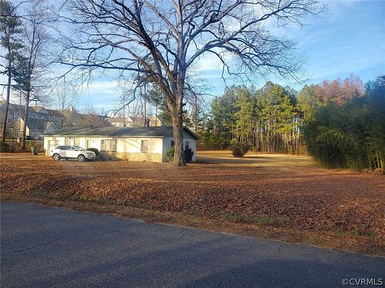 2.3 Acres of Improved Mixed-Use Land for Sale in Chester, Virginia