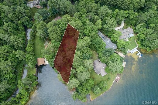 0.35 Acres of Land for Sale in Lake Toxaway, North Carolina