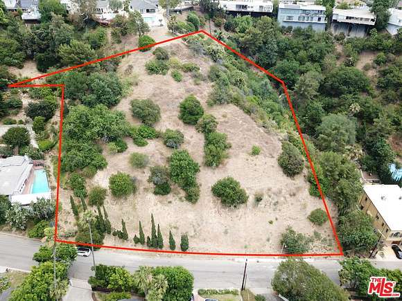 1.548 Acres of Residential Land for Sale in Los Angeles, California