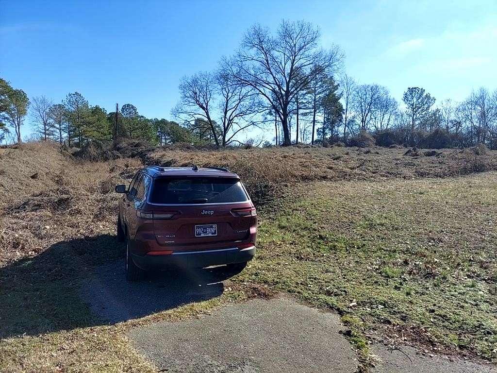 5 Acres of Land for Sale in Hollow Rock, Tennessee