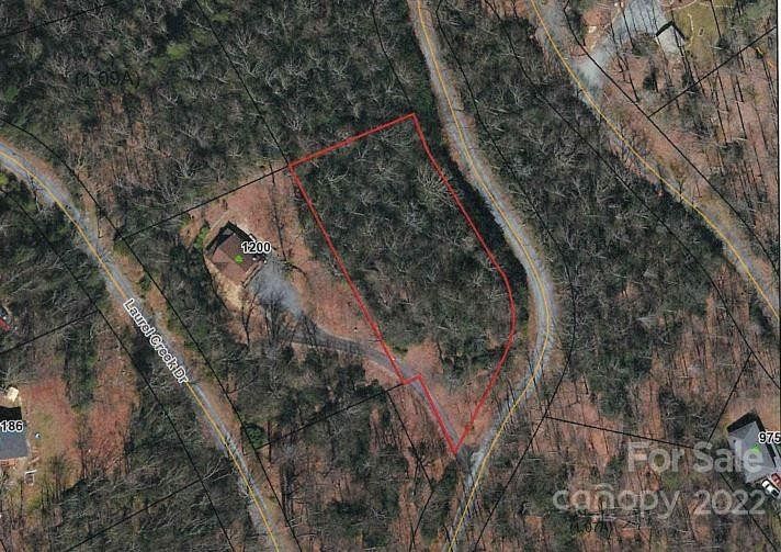 0.8 Acres of Residential Land for Sale in Hendersonville, North Carolina