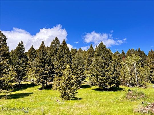 10.6 Acres of Land for Sale in Gallatin Gateway, Montana