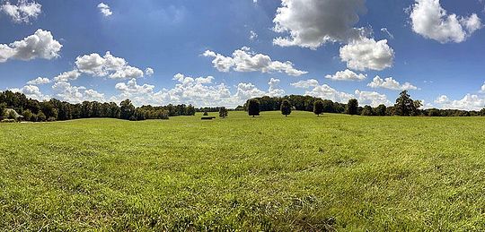 0.74 Acres of Residential Land for Sale in Russell Springs, Kentucky
