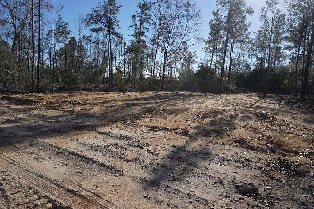 17 Acres of Land for Sale in Buffalo, Texas