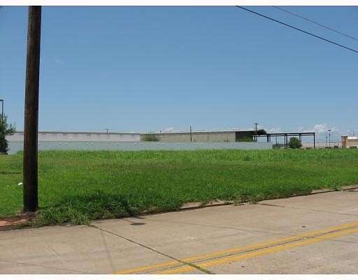 1.86 Acres of Commercial Land for Sale in Alexandria, Louisiana