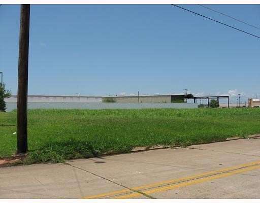 1.86 Acres of Commercial Land for Sale in Alexandria, Louisiana