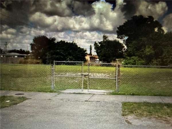 0.16 Acres of Residential Land for Sale in Hollywood, Florida