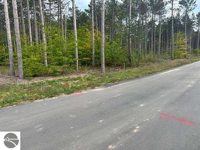 0.91 Acres of Land for Sale in Traverse City, Michigan